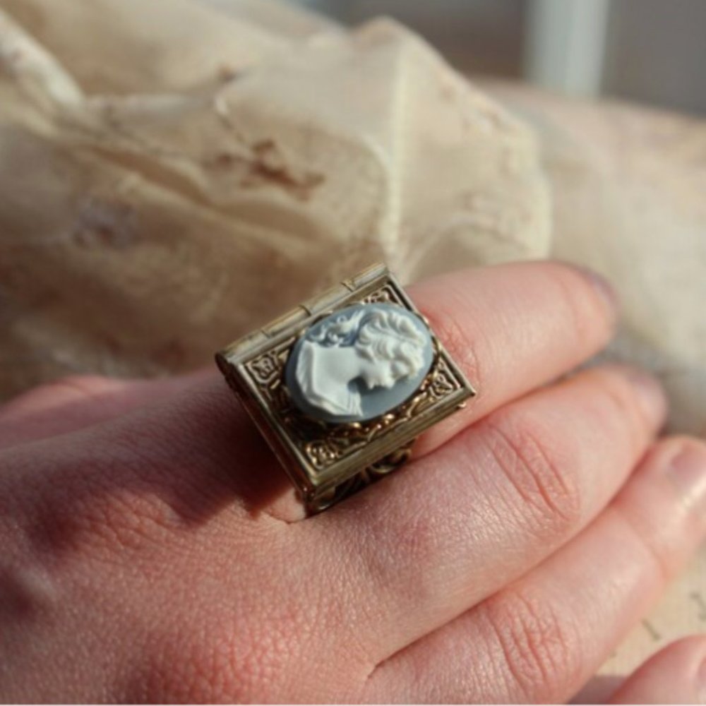 Locket Ring, Cameo Locket Ring, Fire Opal Ring, Solder Set Locket Ring